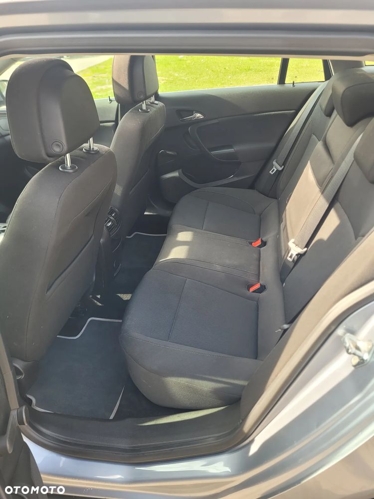 Opel Insignia 2.0 T Edition - 16