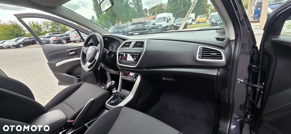 Suzuki SX4 S-Cross 1.6 DDiS 4x2 Comfort - 39