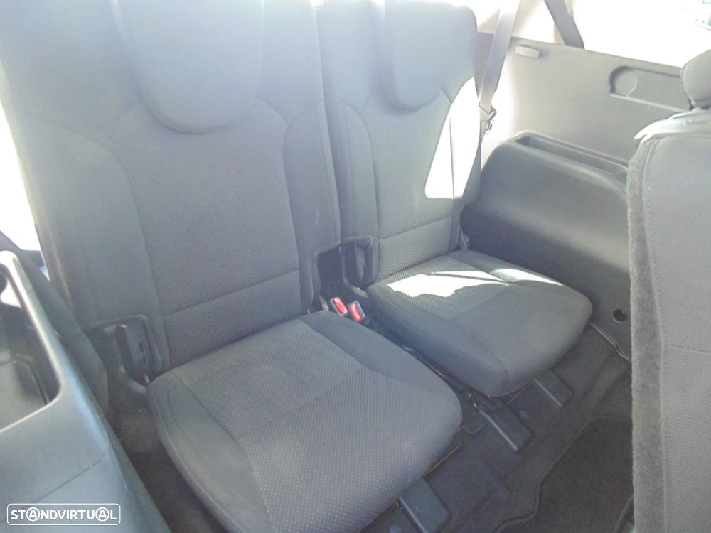 Kia Carens 1.7 CRDi ISG TX Aut. - 18