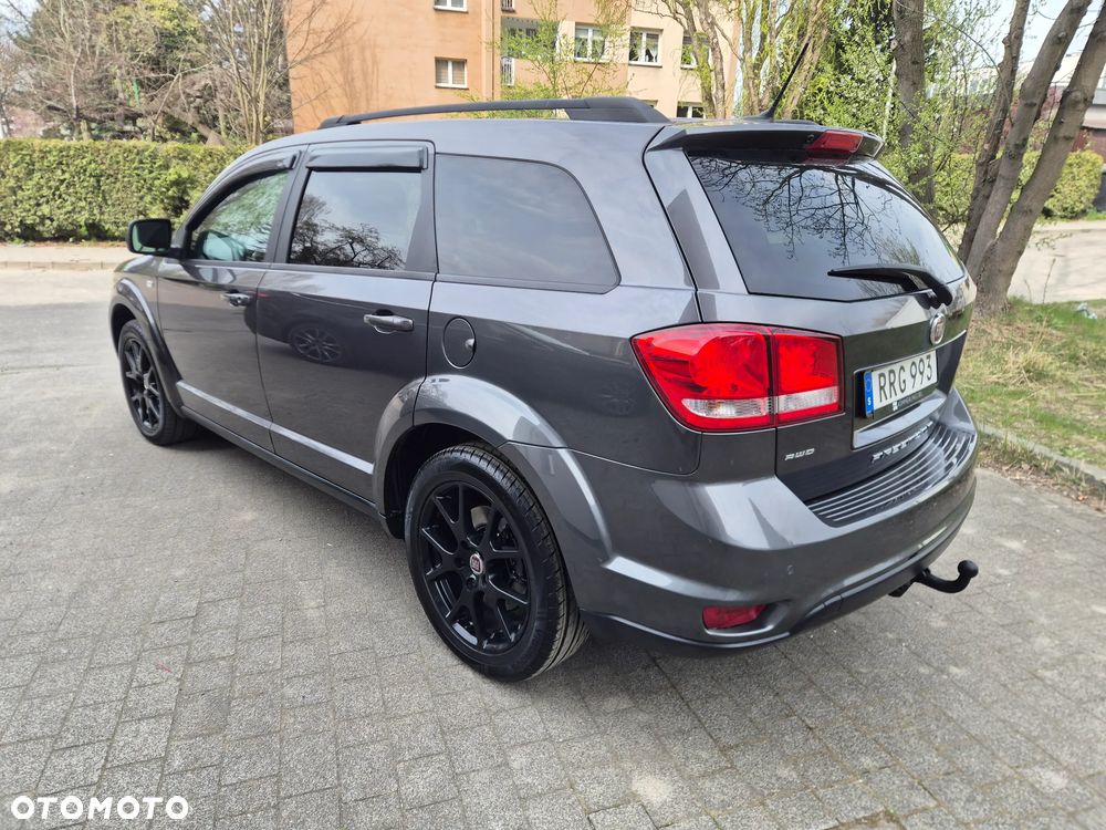 Fiat Freemont 2.0 Multijet Black Code AWD - 8