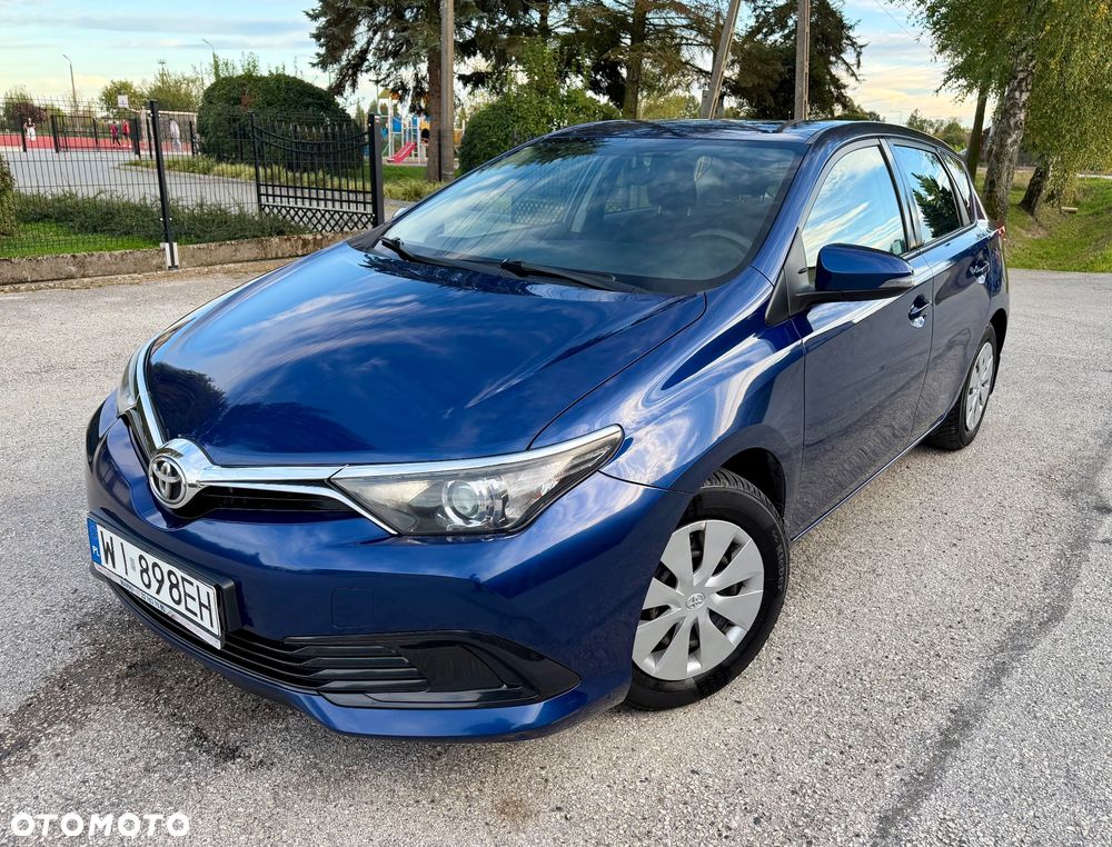 Toyota Auris - 7