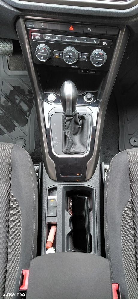 Volkswagen T-Roc 2.0 TDI DSG Design - 9