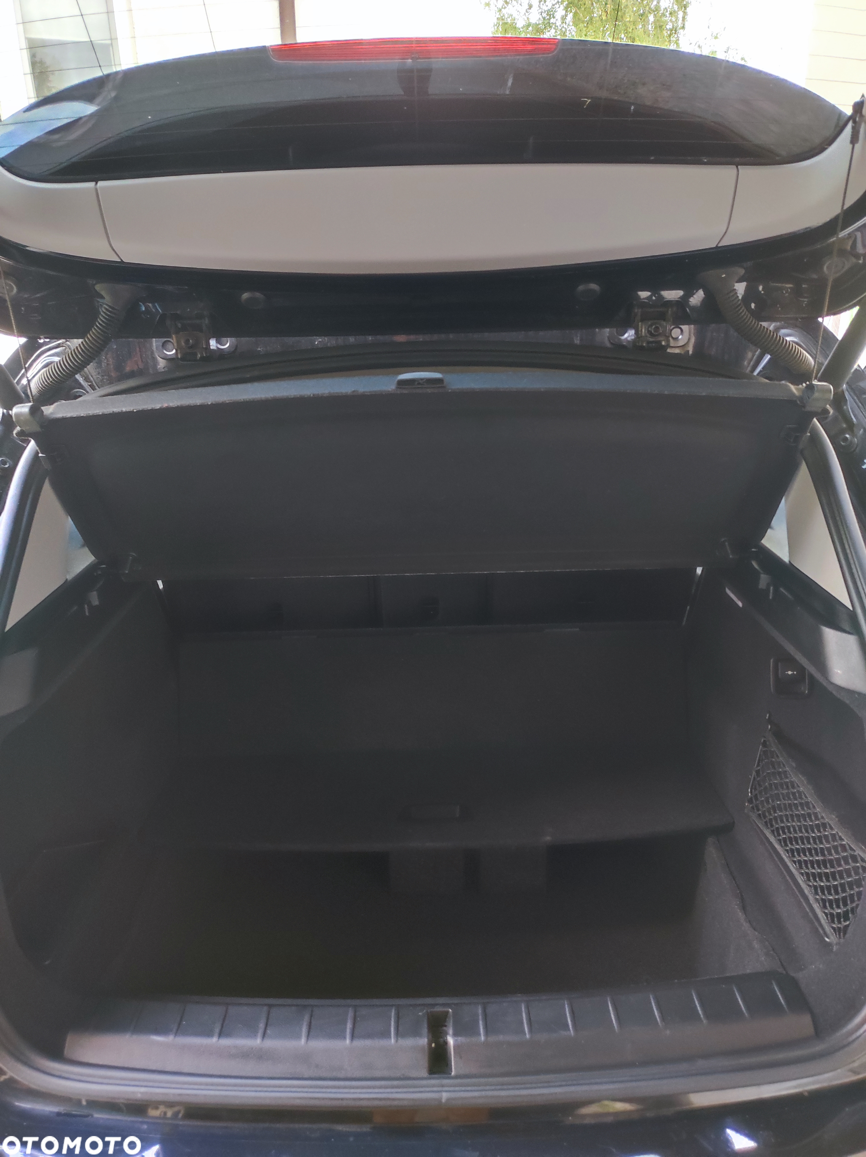 BMW X1 xDrive20d Advantage - 14