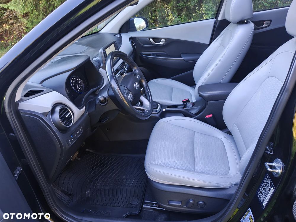 Hyundai Kona - 21