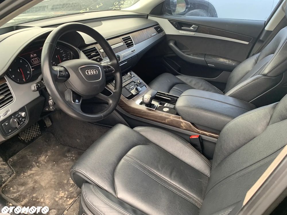 Audi A8 - 15