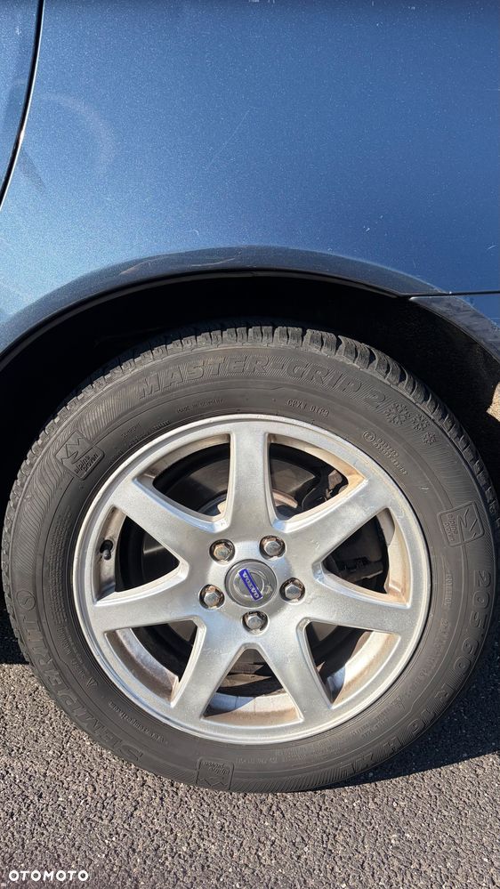 Volvo V70 2.4D Momentum - 7