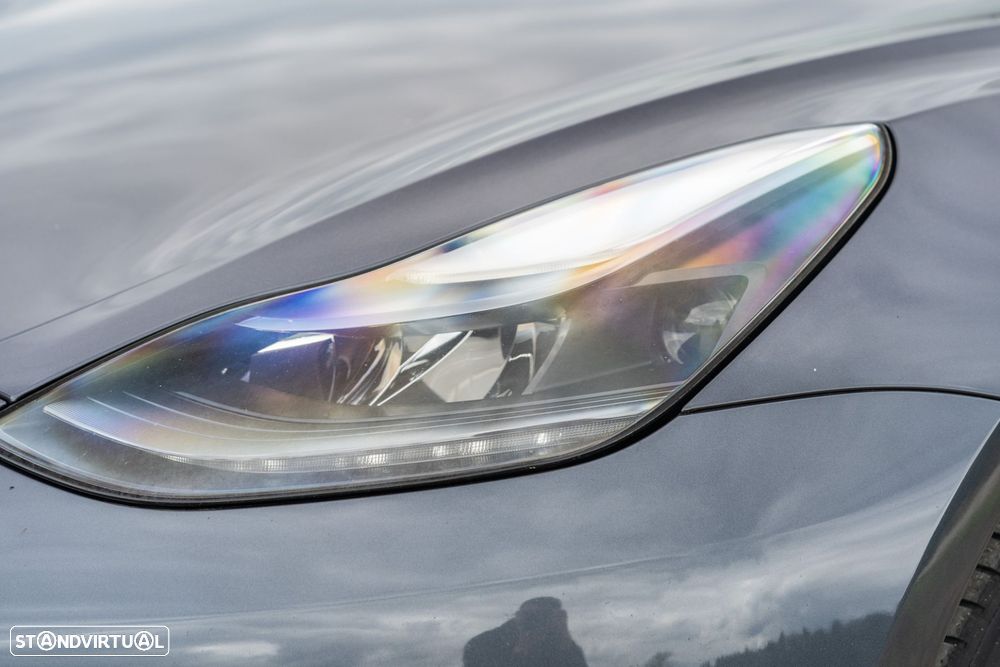 Tesla Model 3 Standard Range Plus RWD - 18