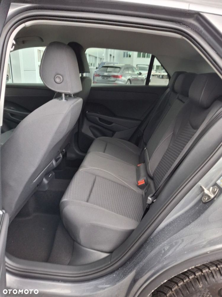 Volkswagen T-Roc 1.5 eTSI Life DSG - 16
