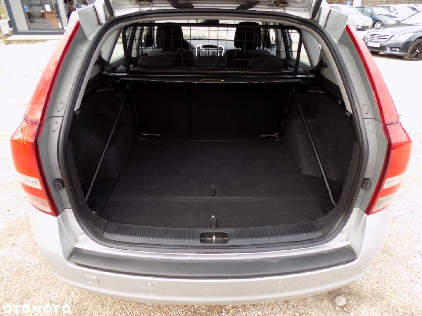 Kia Ceed - 13