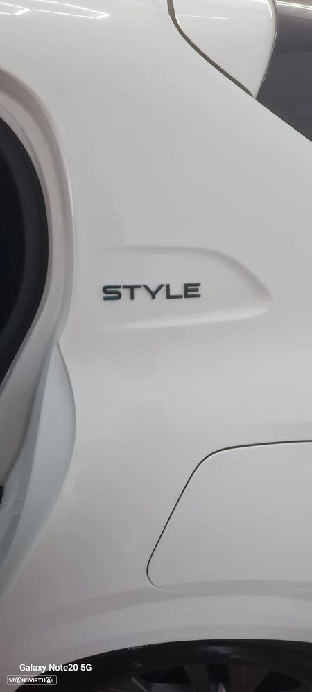 Peugeot 208 1.2 PureTech Like - 19