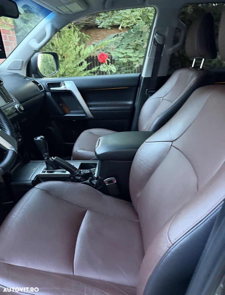 Toyota Land Cruiser 2.8l Turbo D-4D Aut. Luxury - 7
