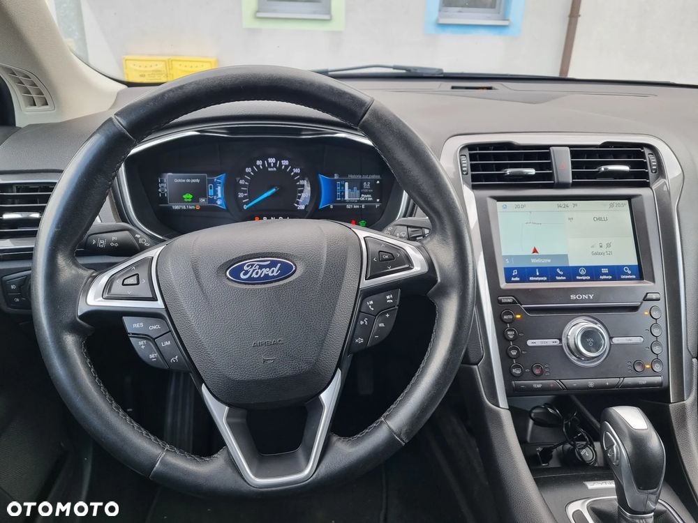 Ford Mondeo SW 2.0 Hybrid Titanium - 21