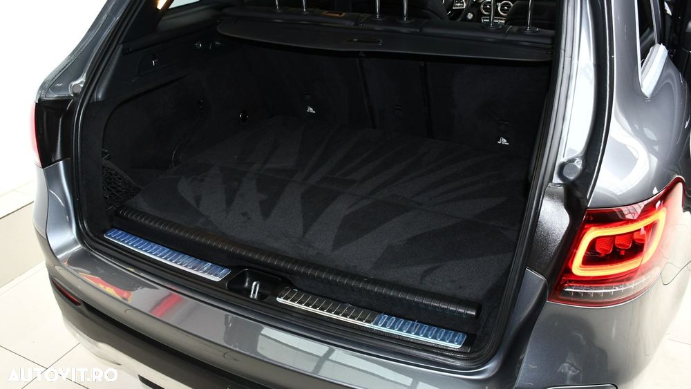Mercedes-Benz GLC 300 de 4Matic 9G-TRONIC - 30