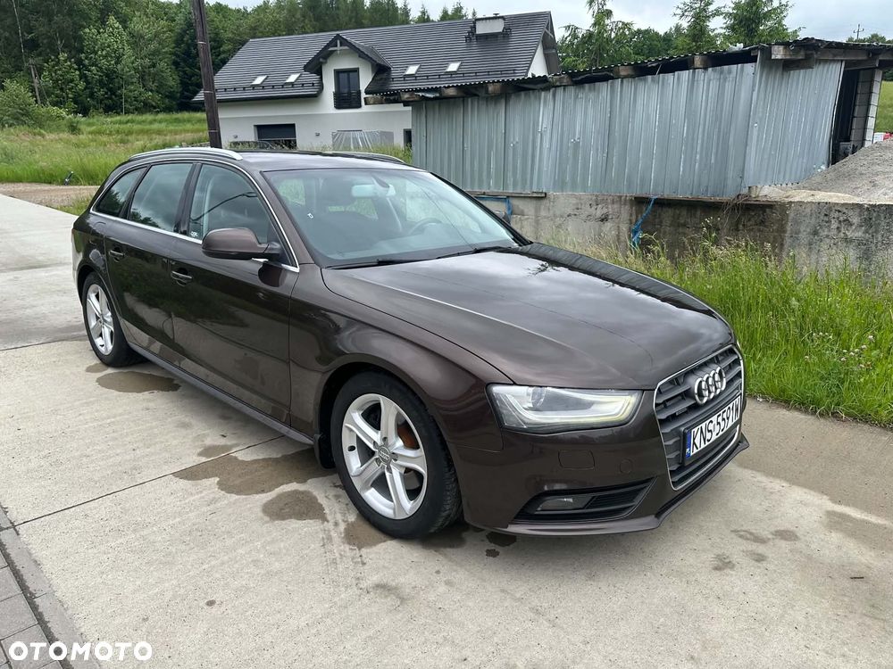 Audi A4 Avant 2.0 TDI DPF quattro Attraction - 3