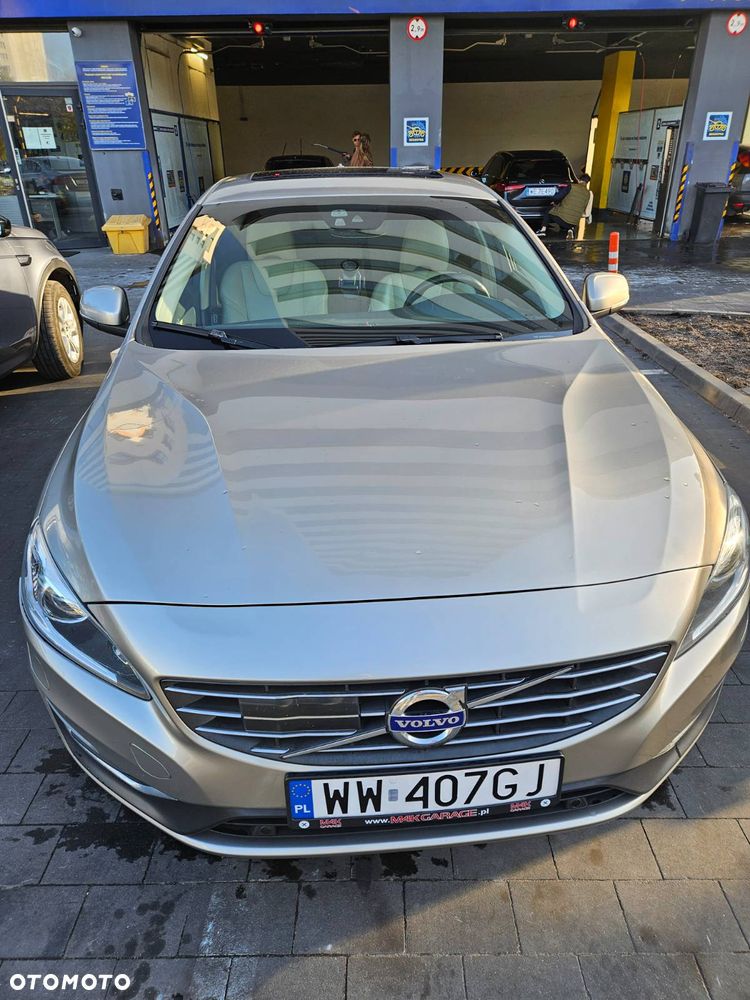 Volvo S60 - 18