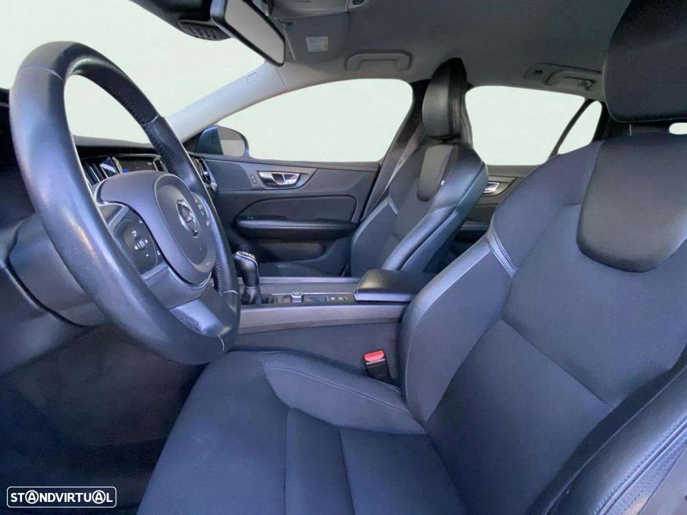 Volvo V60 - 16