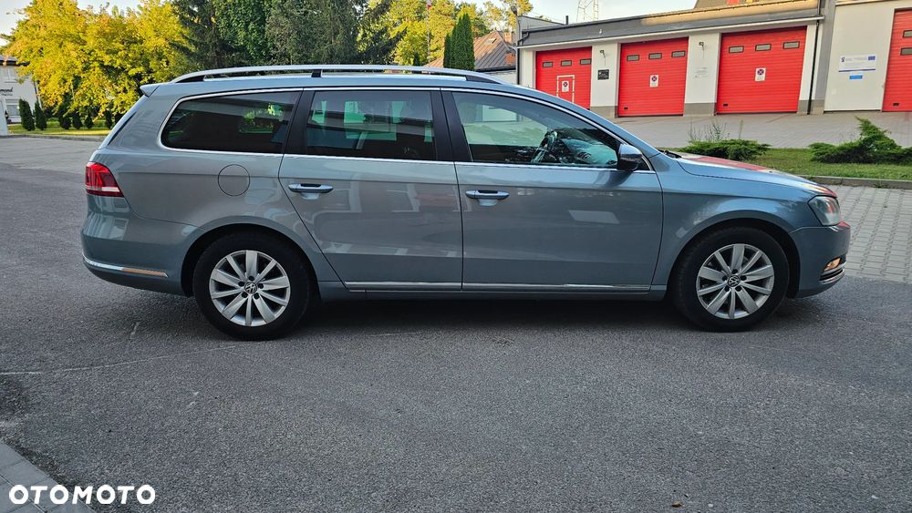 Volkswagen Passat 2.0 TDI Comfortline - 20