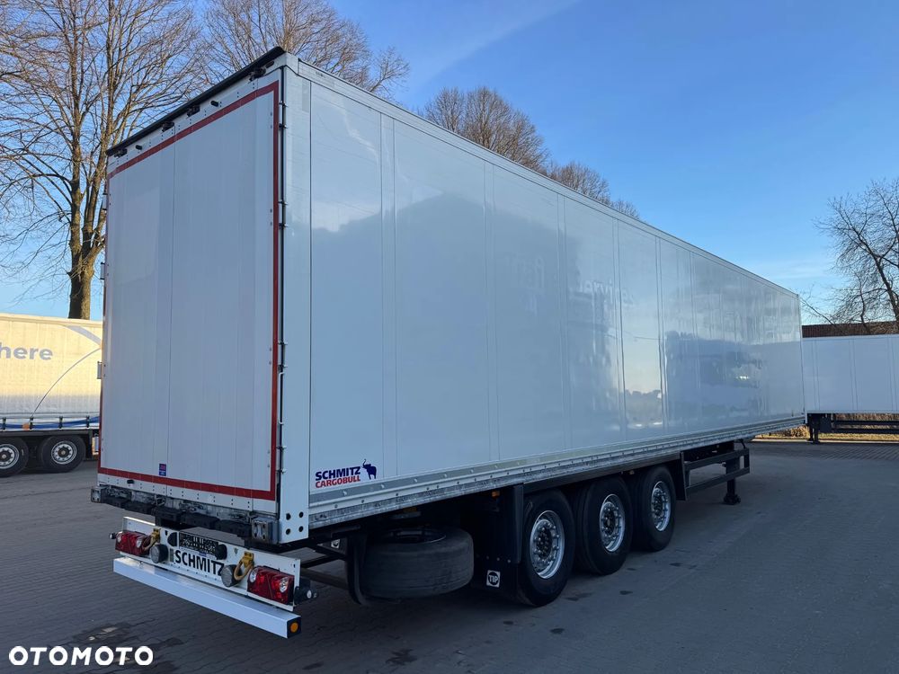 Schmitz Cargobull Izoterma , Doppelstock, oś podnoszona, 437.000 km!! - 3
