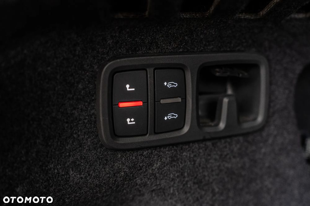 Audi Q8 50 TDI mHEV Quattro Tiptronic - 30