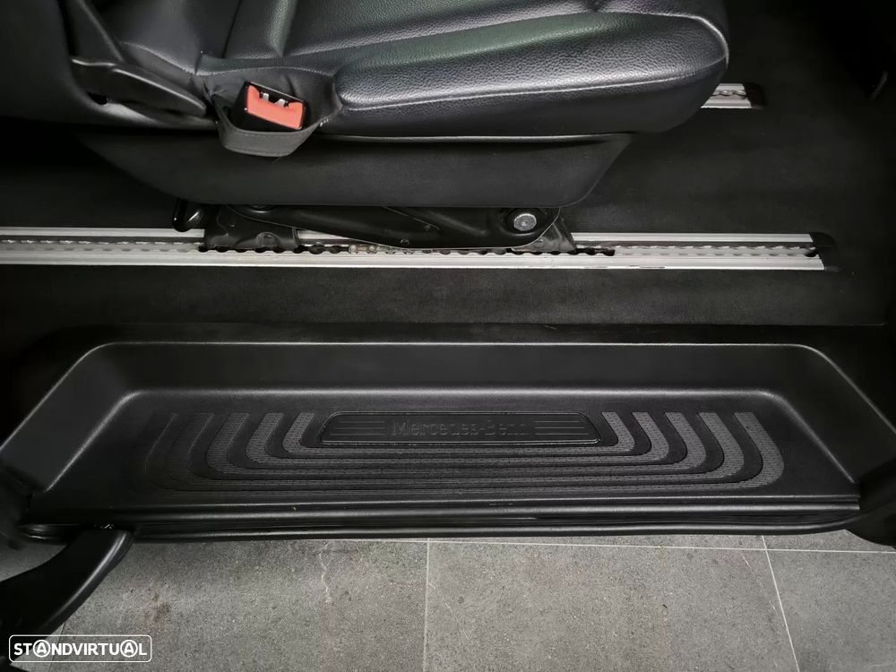 Mercedes-Benz Vito Tourer Extra-Longa HA Aut. SELECT - 34