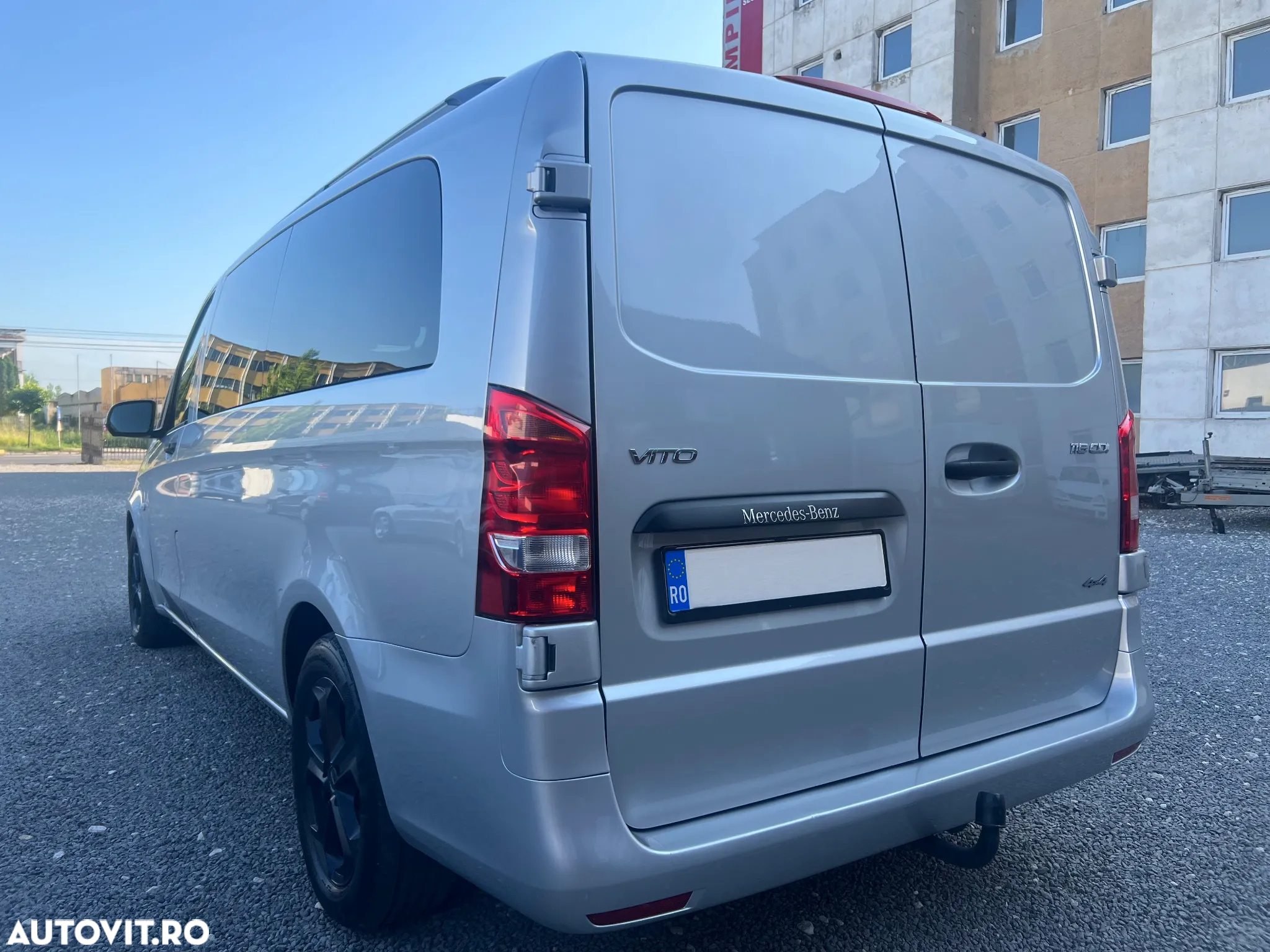 Mercedes-Benz Vito 116 CDI (BT) Tourer 4MATIC Extral. Aut. SELECT - 4