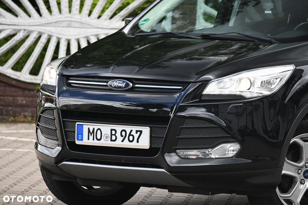 Ford Kuga 1.5 EcoBoost 2x4 Titanium - 13
