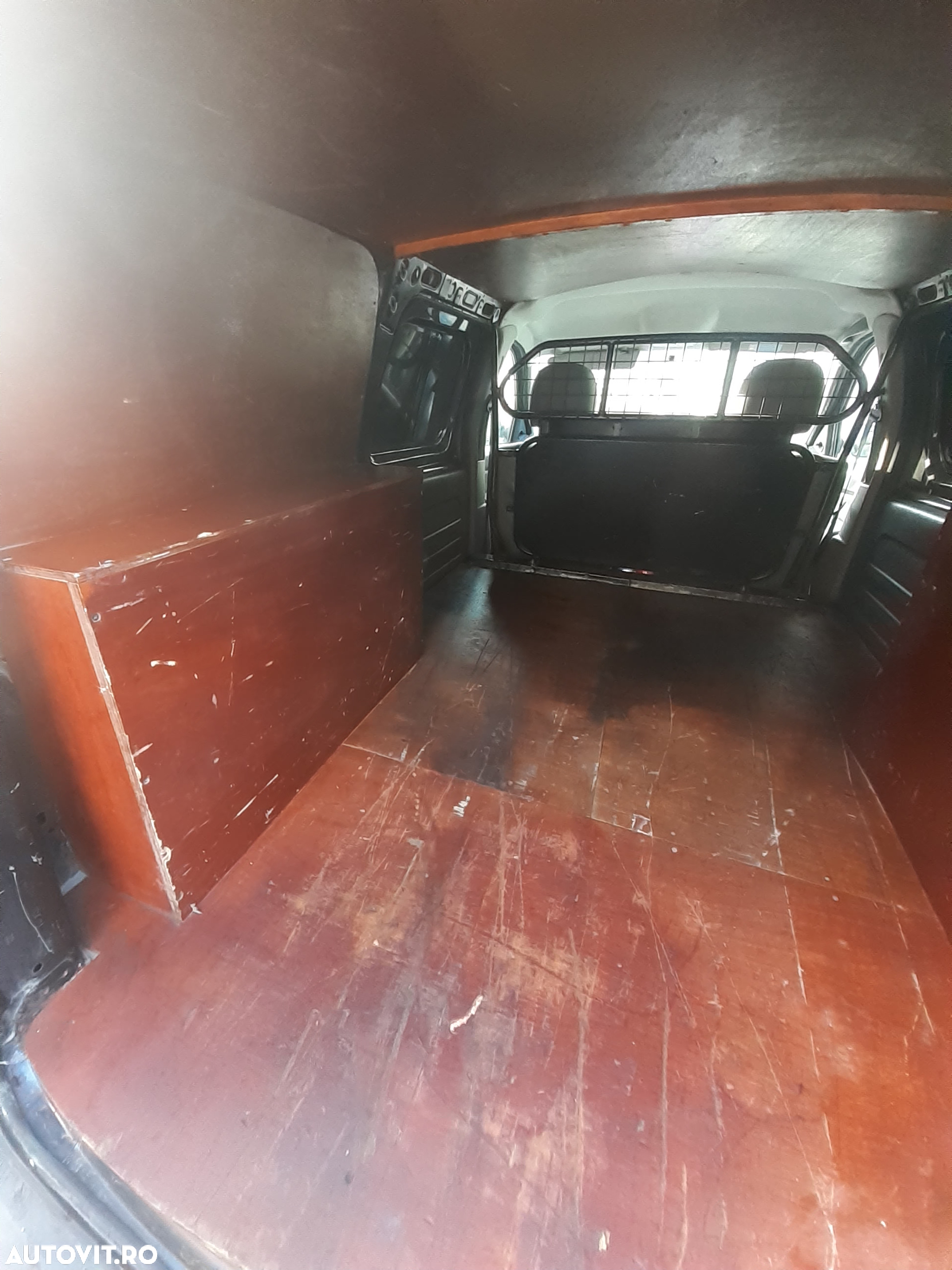 Dacia Logan Van - 10
