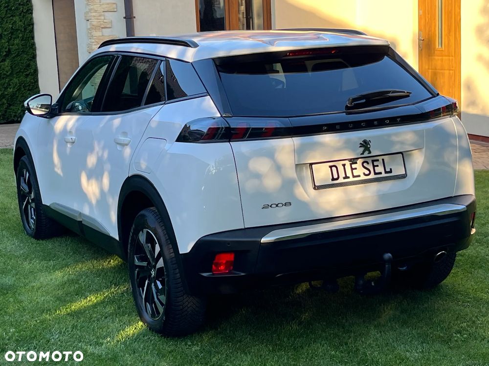 Peugeot 2008 2021 photo 3