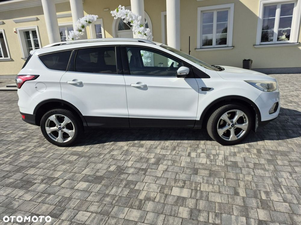 Ford Kuga - 5