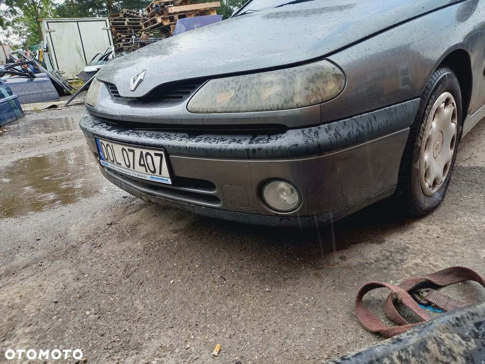 części RENAULT LAGUNA I LIFT 1.8 16V 1999r kombi ZDERZAK PRZÓD NV603 - 1