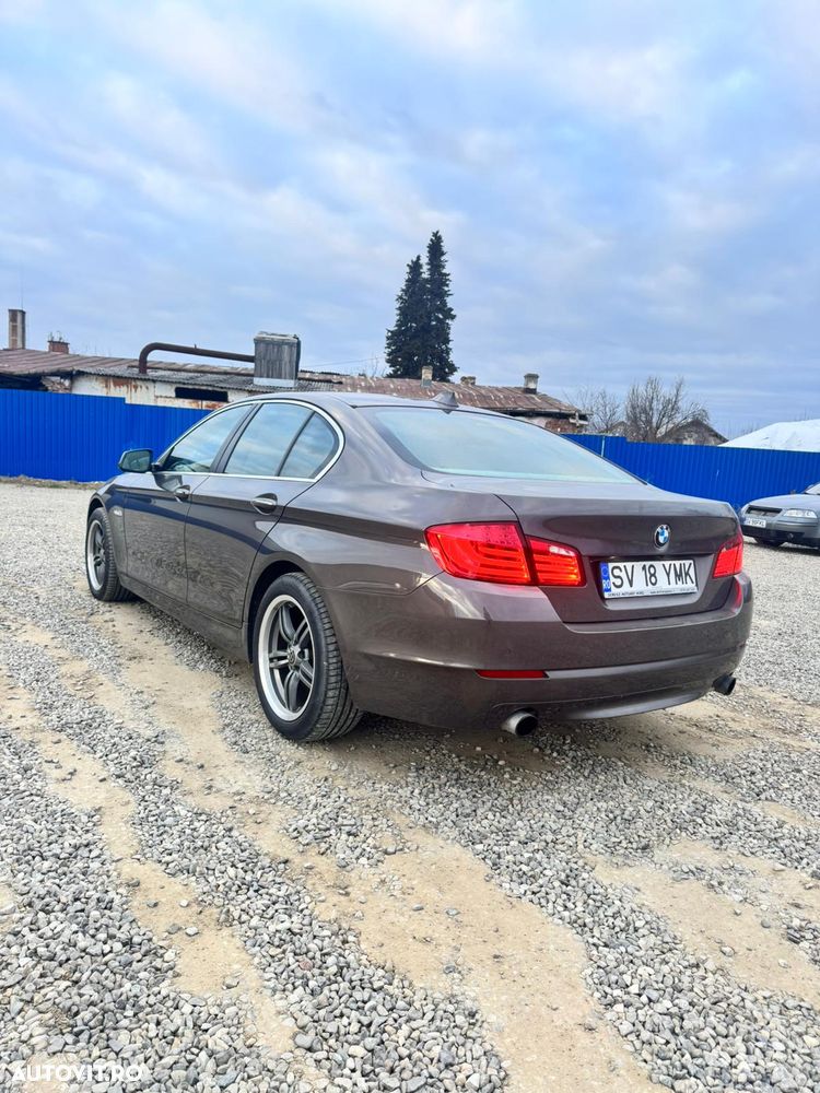 BMW Seria 5 535d xDrive AT - 3