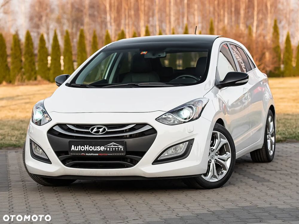 Hyundai i30 1.6 CRDi Automatik Trend - 4