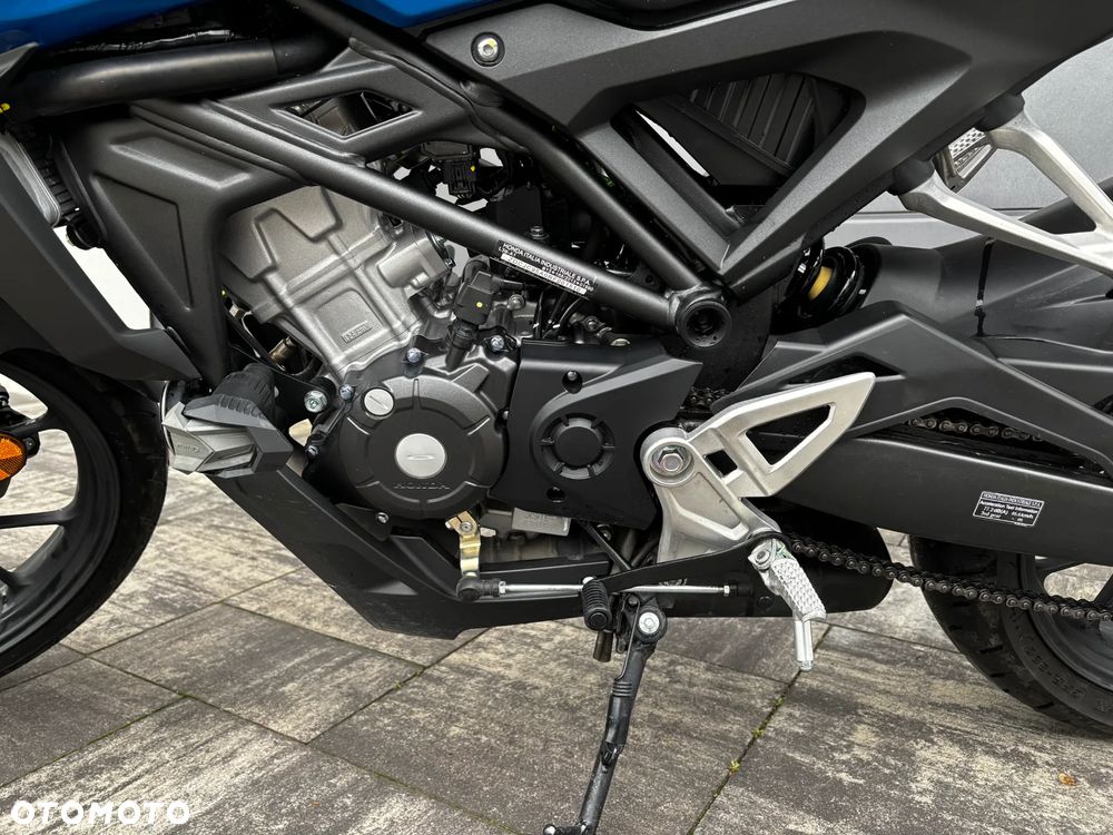 Honda CB - 7