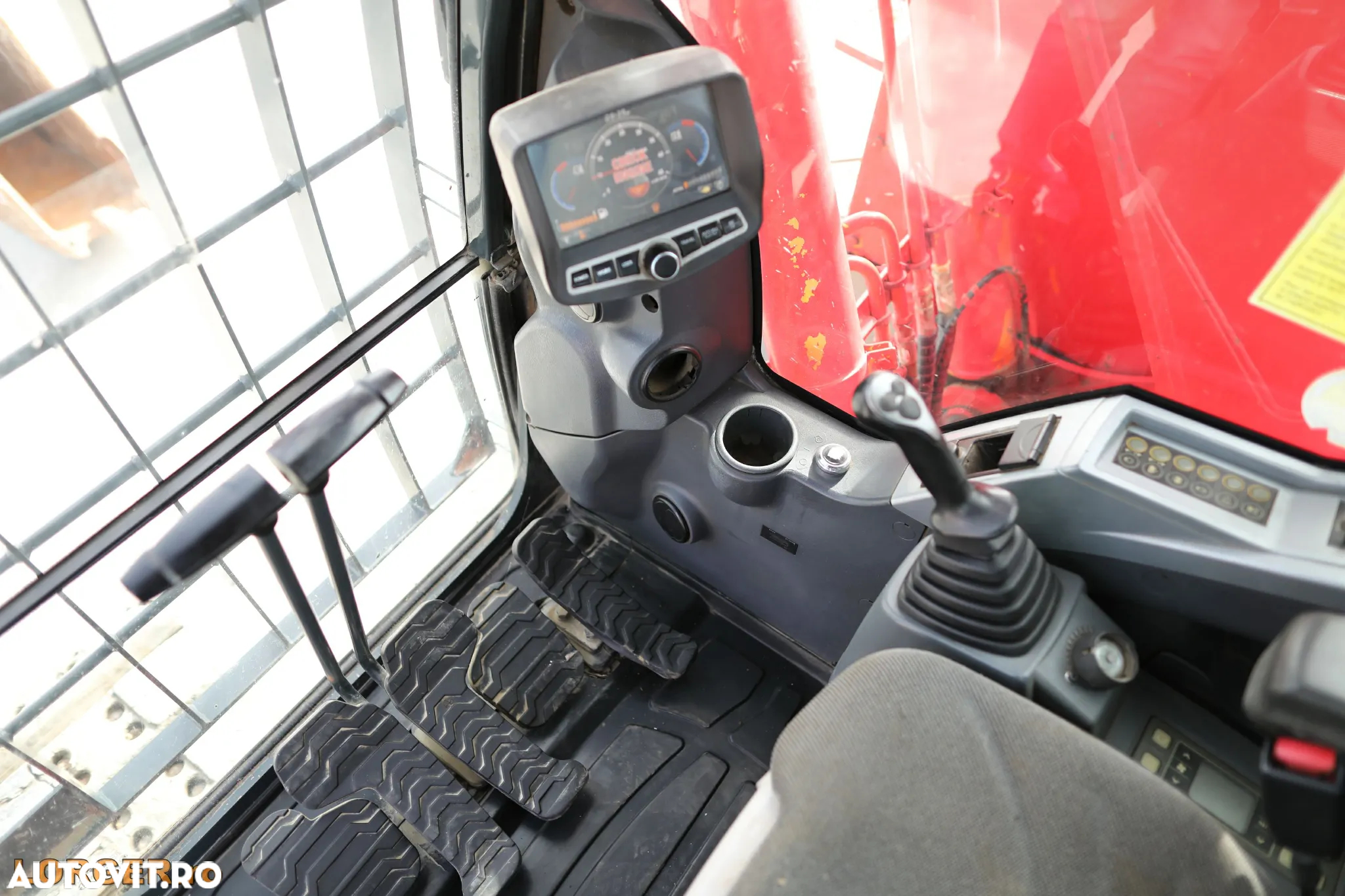 Hyundai Robex 145 LCR - 12