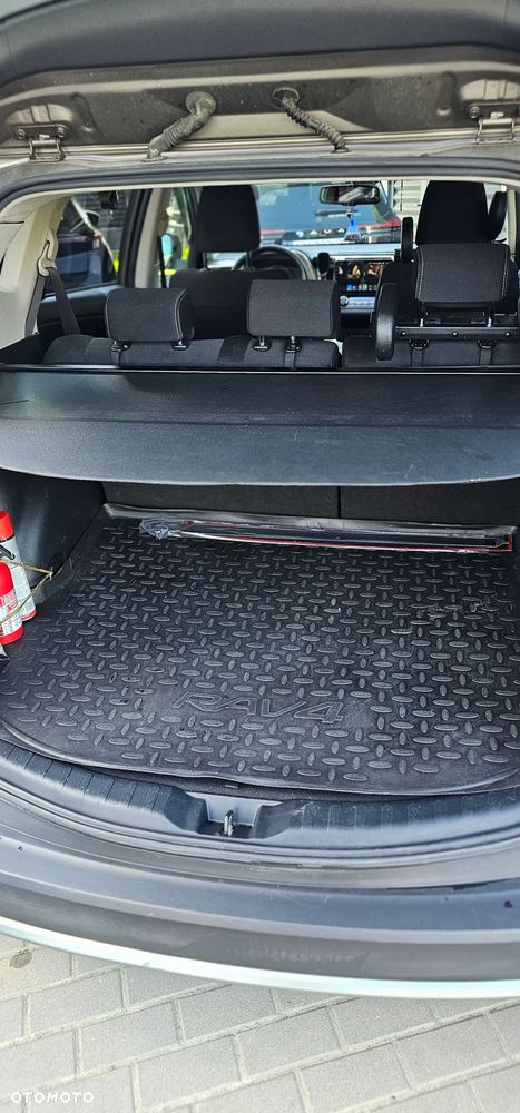 Toyota RAV4 2.0 Premium MS - 8