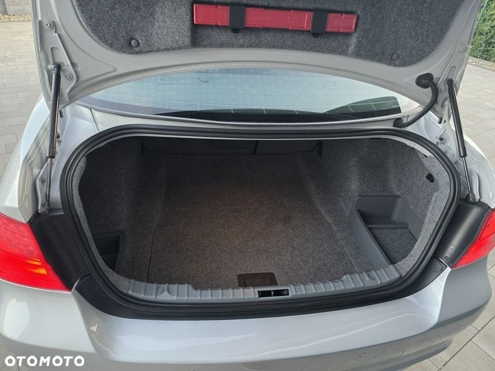 BMW Seria 3 - 13