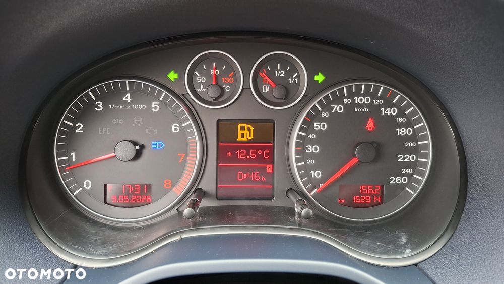 Audi A3 Sportback 1.6 FSI Ambition - 22