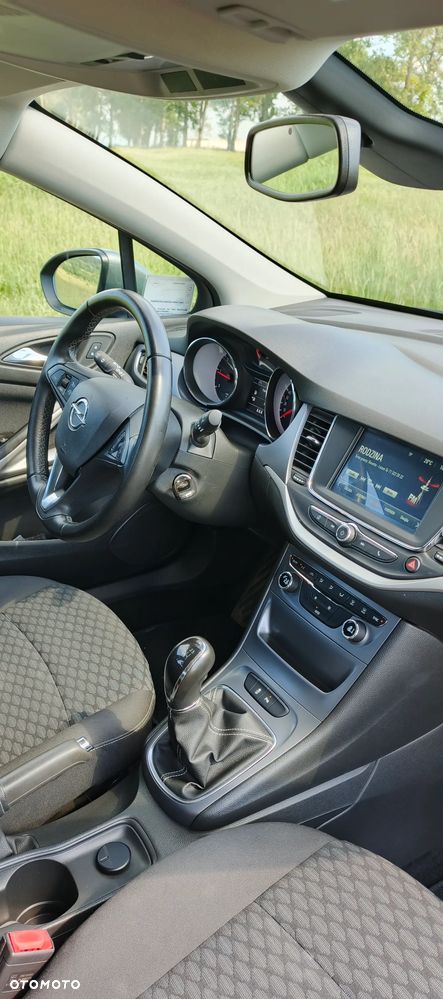 Opel Astra - 9