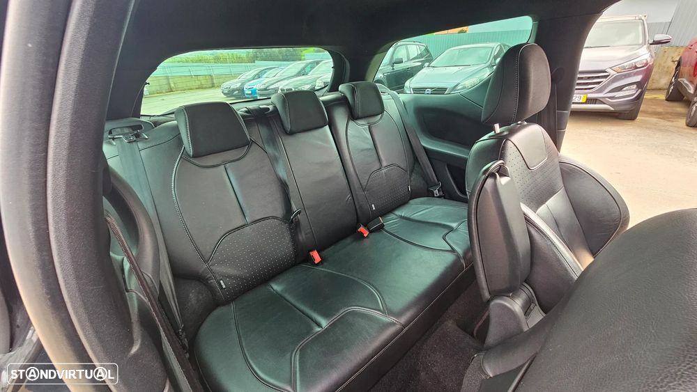 Citroën DS3 1.6 HDi Airdream So Chic - 21