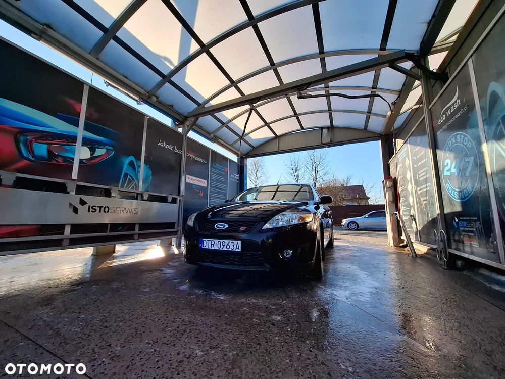 Ford Mondeo 2.5 Titanium S - 13