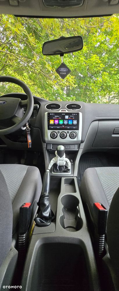 Ford Focus 1.6 16V Fun - 3