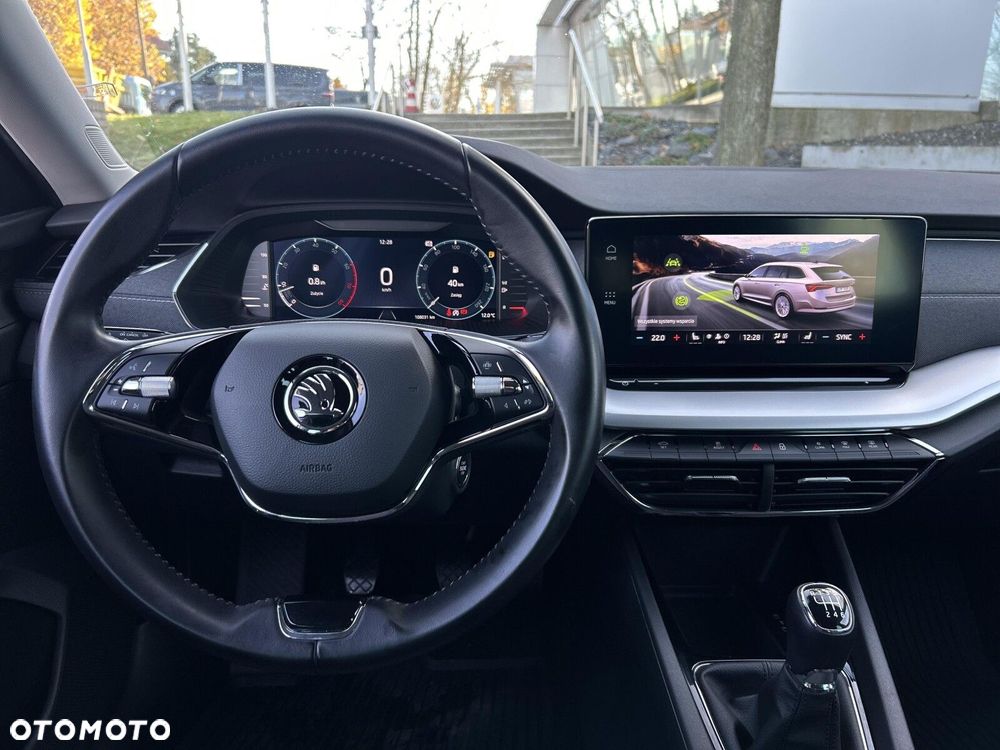 Skoda Octavia 1.5 TSI ACT Style - 15