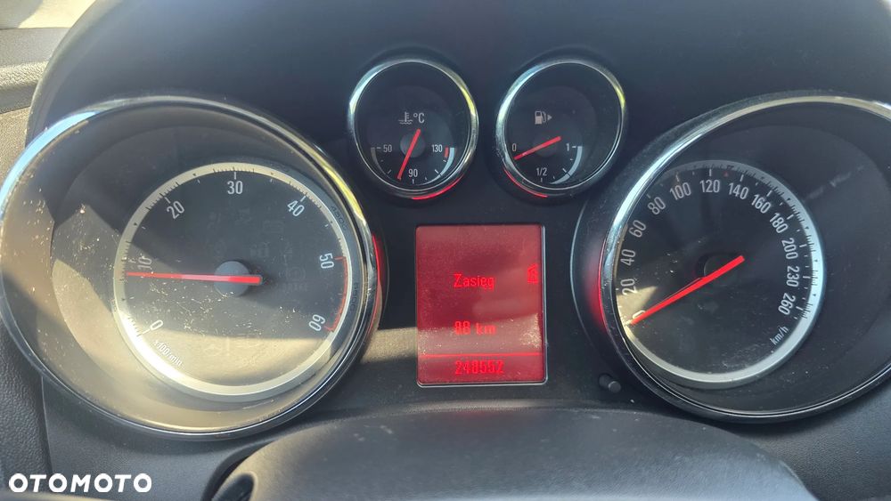 Opel Astra 1.7 CDTI DPF Color Edition - 38