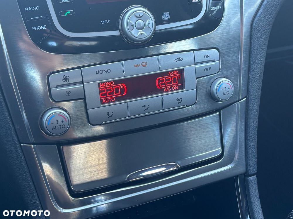 Ford Mondeo 2.0 Viva Titanium - 10