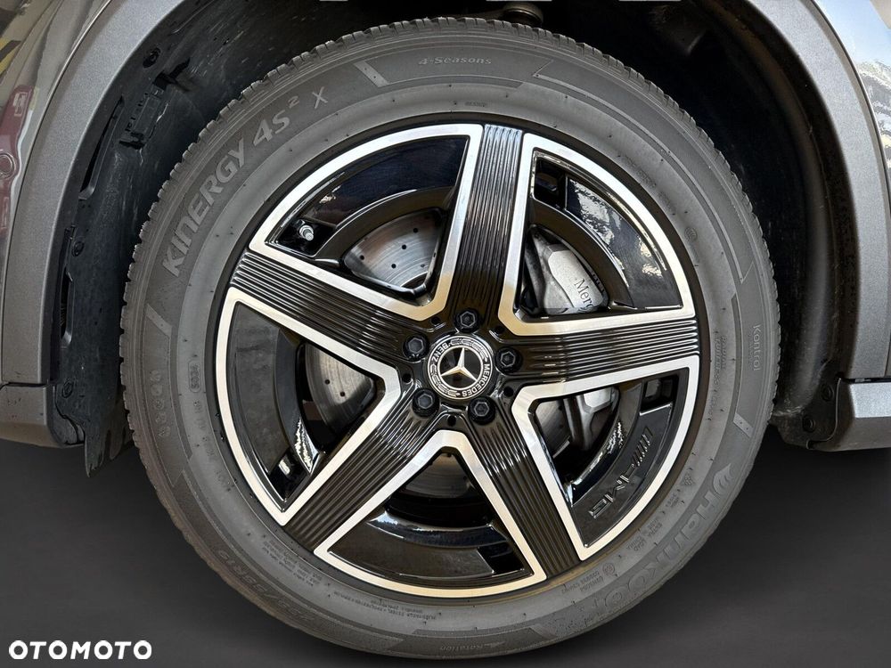 Mercedes-Benz GLC - 10
