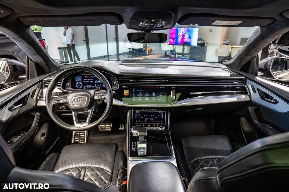 Audi Q8 - 23