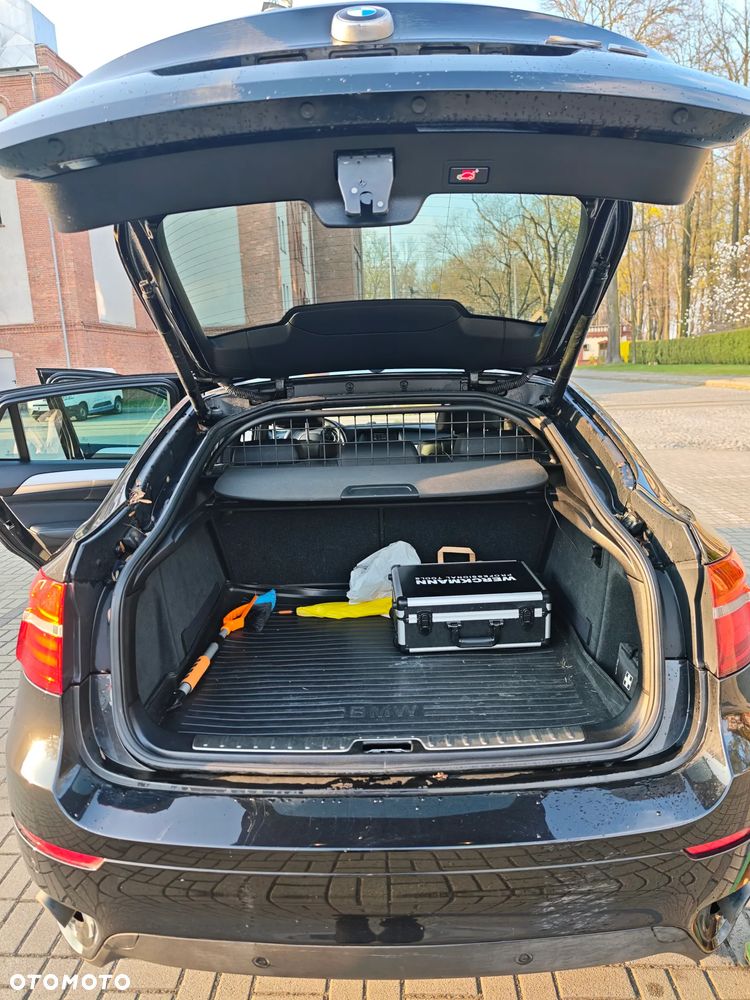 BMW X6 - 11