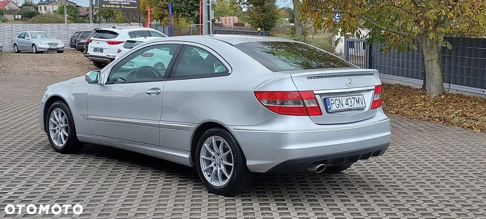 Mercedes-Benz CLC - 28