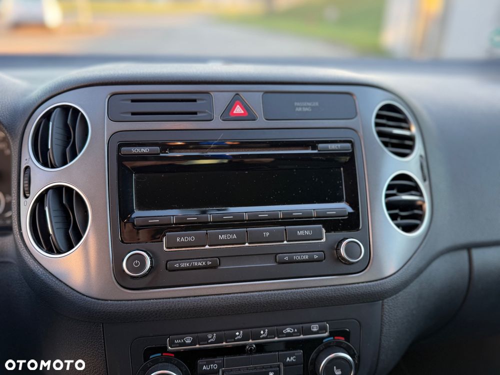 Volkswagen Golf Plus - 17