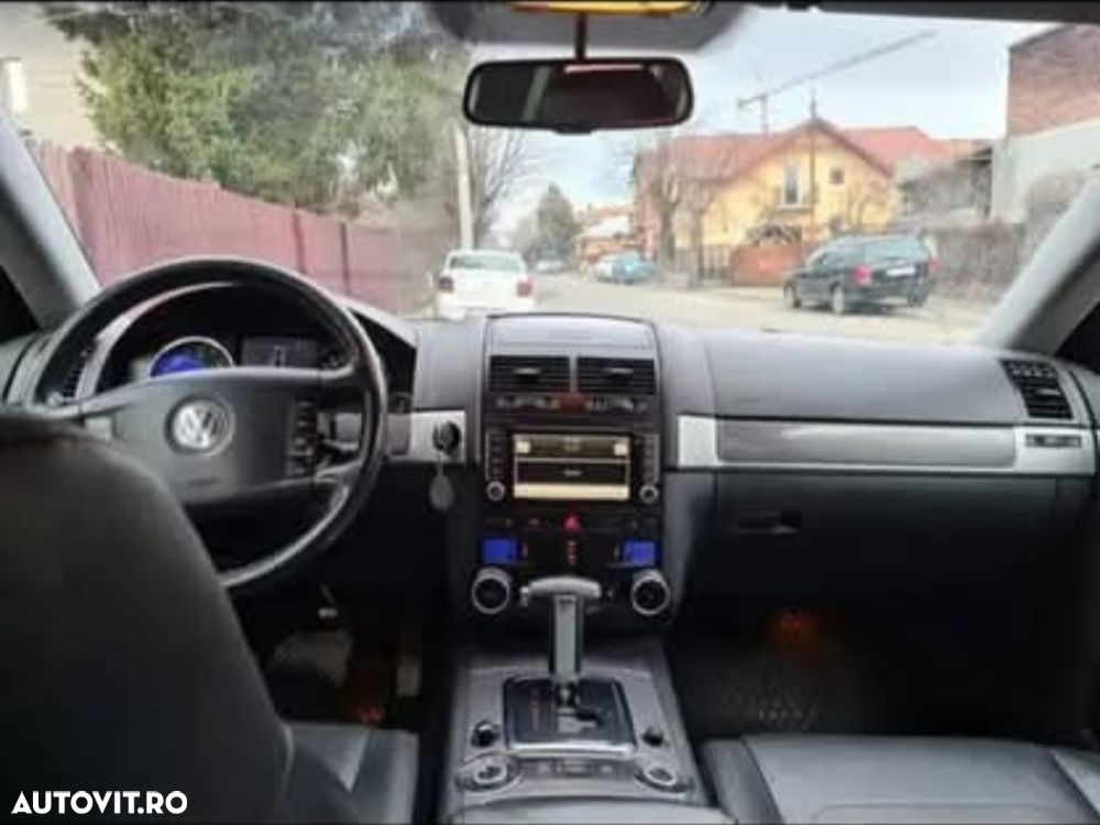 Volkswagen Touareg 3.0 V6 TDI DPF Automatik - 6